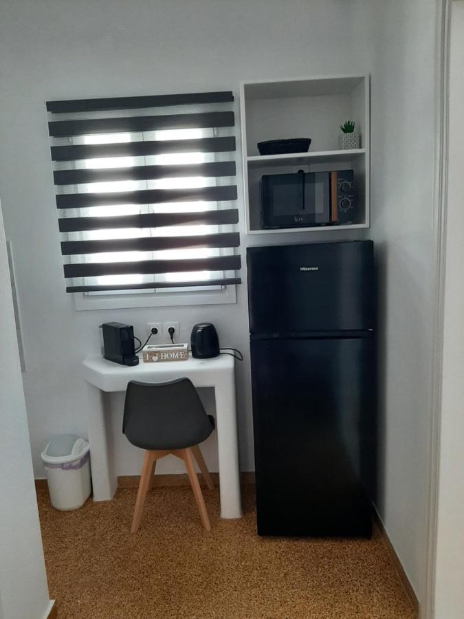弗洛拉酒店 纳乌萨 外观 照片